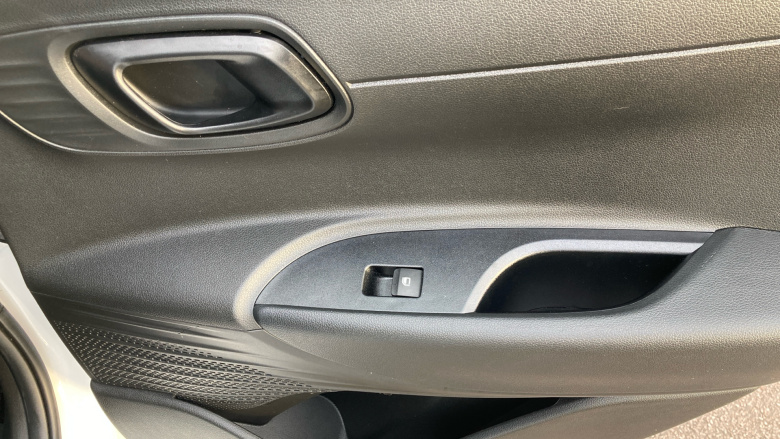 Hyundai i20 1.0T GDi Advance 5dr Petrol Hatchback